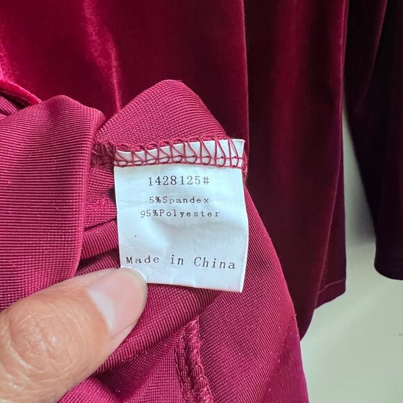 Women's Red Velvet Lace Trim Ruffle Long Sleeve Top Whimsigoth‎ Size Medium - Picture 8 of 8